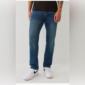 True Religion Geno Relaxed Slim Jeans -  Big Tab Flap NWT 32x32